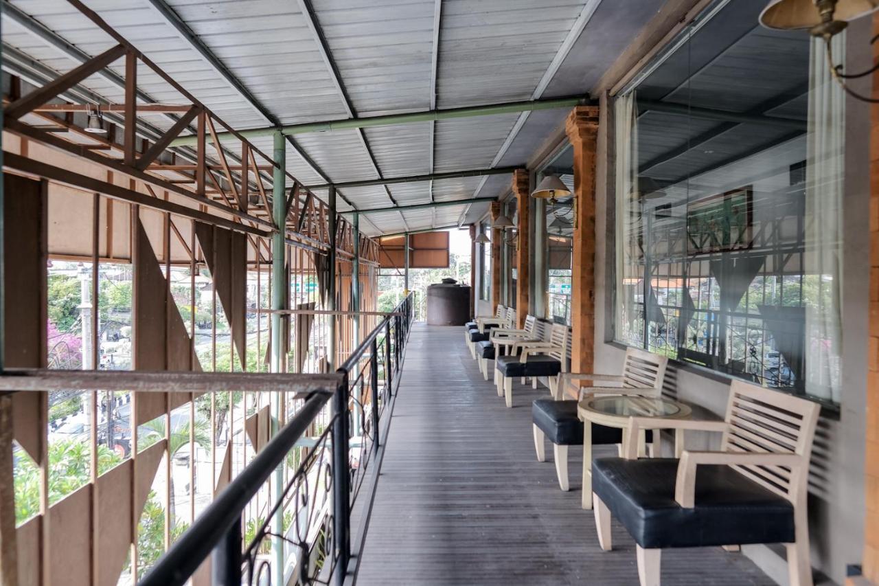 Reddoorz Plus At Sunrise Hotel Sanur Екстер'єр фото